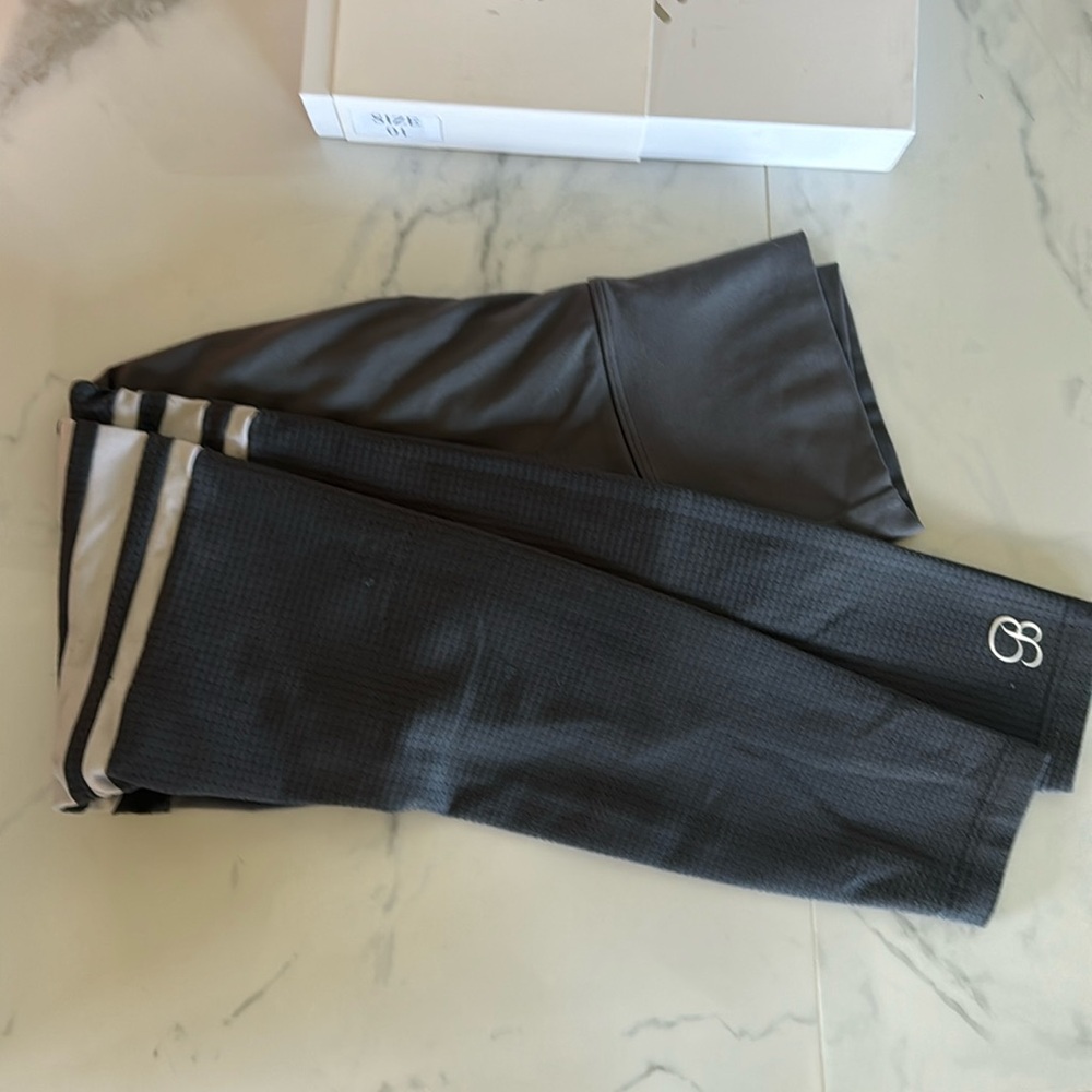 Bombshell leggings